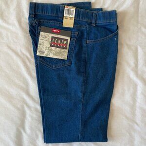 Levis 32x30 Blue Jeans Relaxed Fit